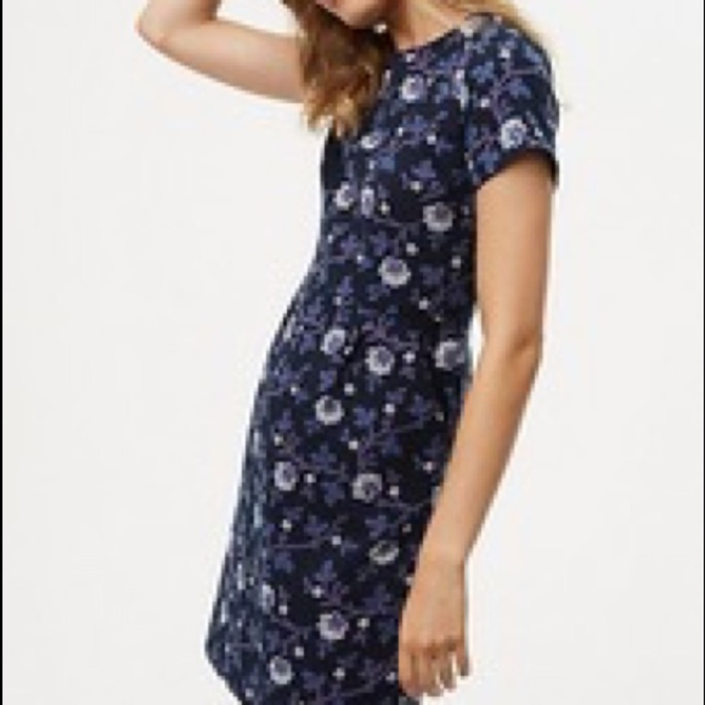 NWT Floral Vine Sheath Dress